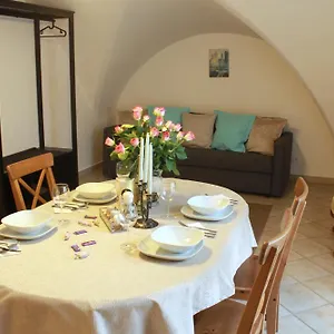 Apartment St. George